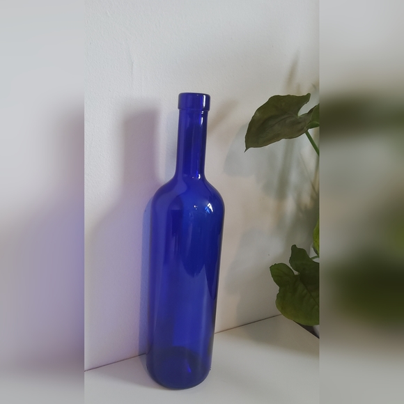 Vintage Cobalt Blue Glass Wine Bottle - Picture 2 of 4